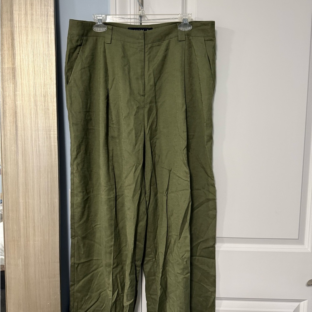 Lioness Green Wide Leg Pleated Pants